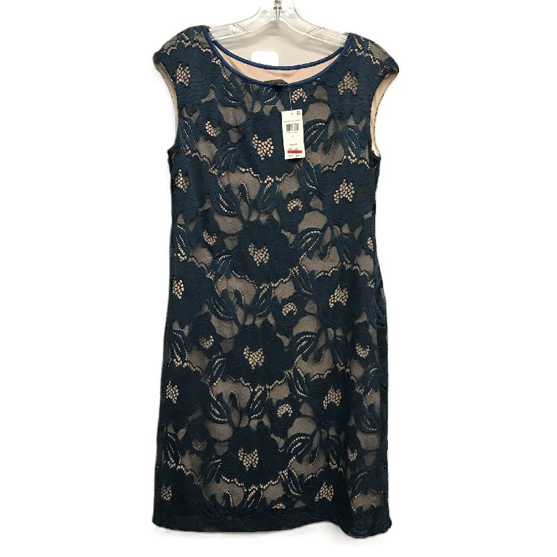 Deep Discounts Blue Dress Party Short By Connected Apparel, Size: M