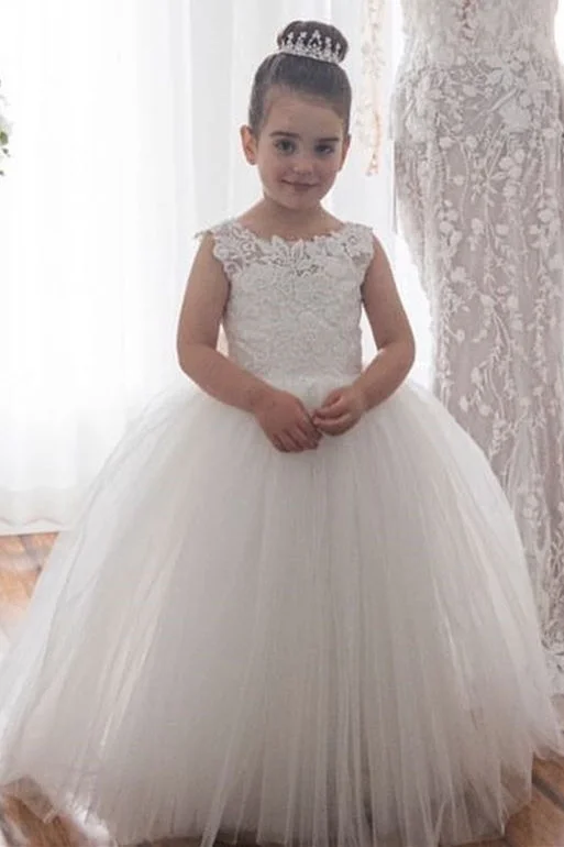 Can't Miss V Back Long Lace and Tulle White Flower Girl Dress with Bow