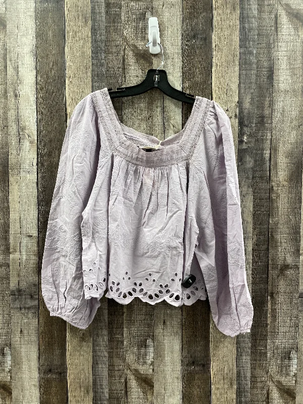 Price Cut Top Long Sleeve By Universal Thread  Size: Xxl