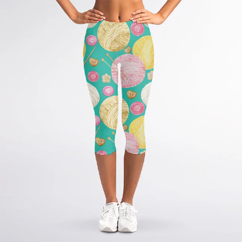 Season Finale Sale Watercolor Yarn Pattern Print Women's Capri Leggings
