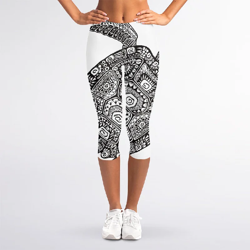 Members Only Zentangle Sea Turtle Print Women's Capri Leggings